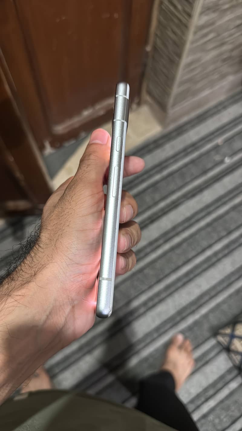Google pixel 7A 1