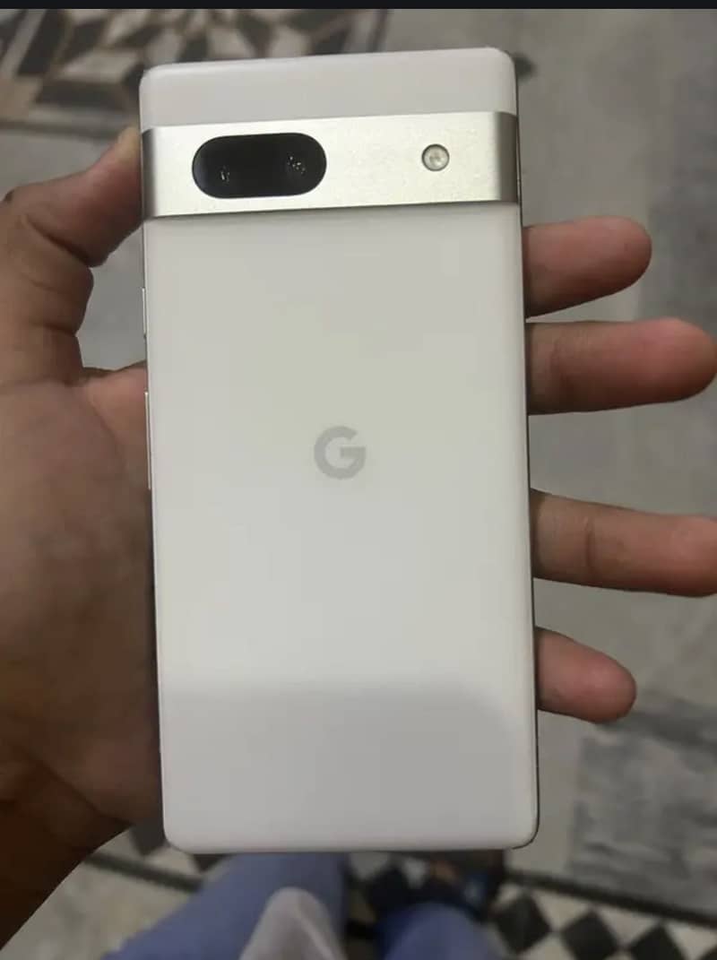 Google pixel 7A 3