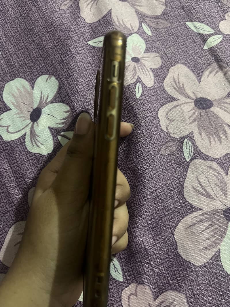 Apple iPhone X 1