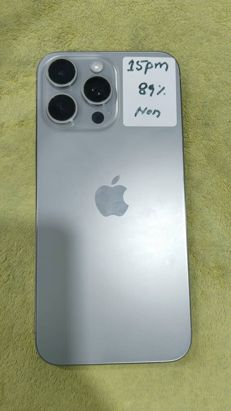 Apple iPhone 15 Pro Max 0