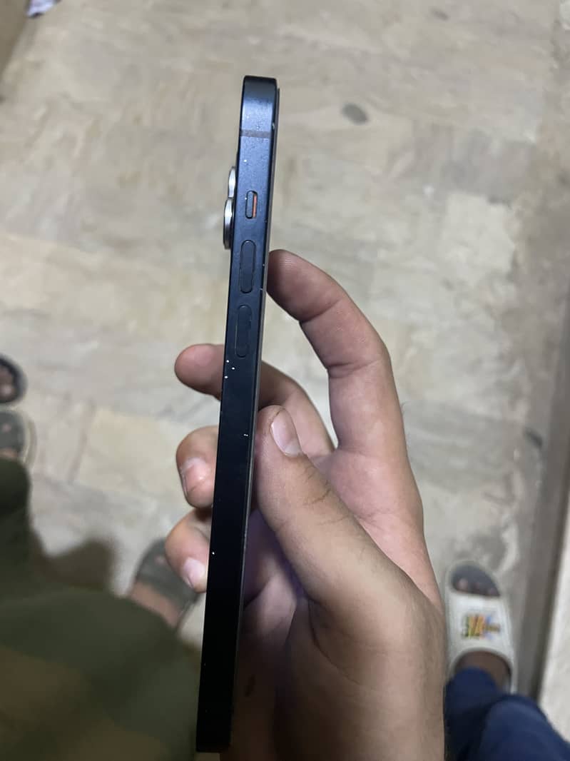 Apple iPhone 14 plus 4