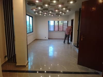 1350 Sq. Ft. Executive Office Available for Rent in Gulberg 3, Lahore