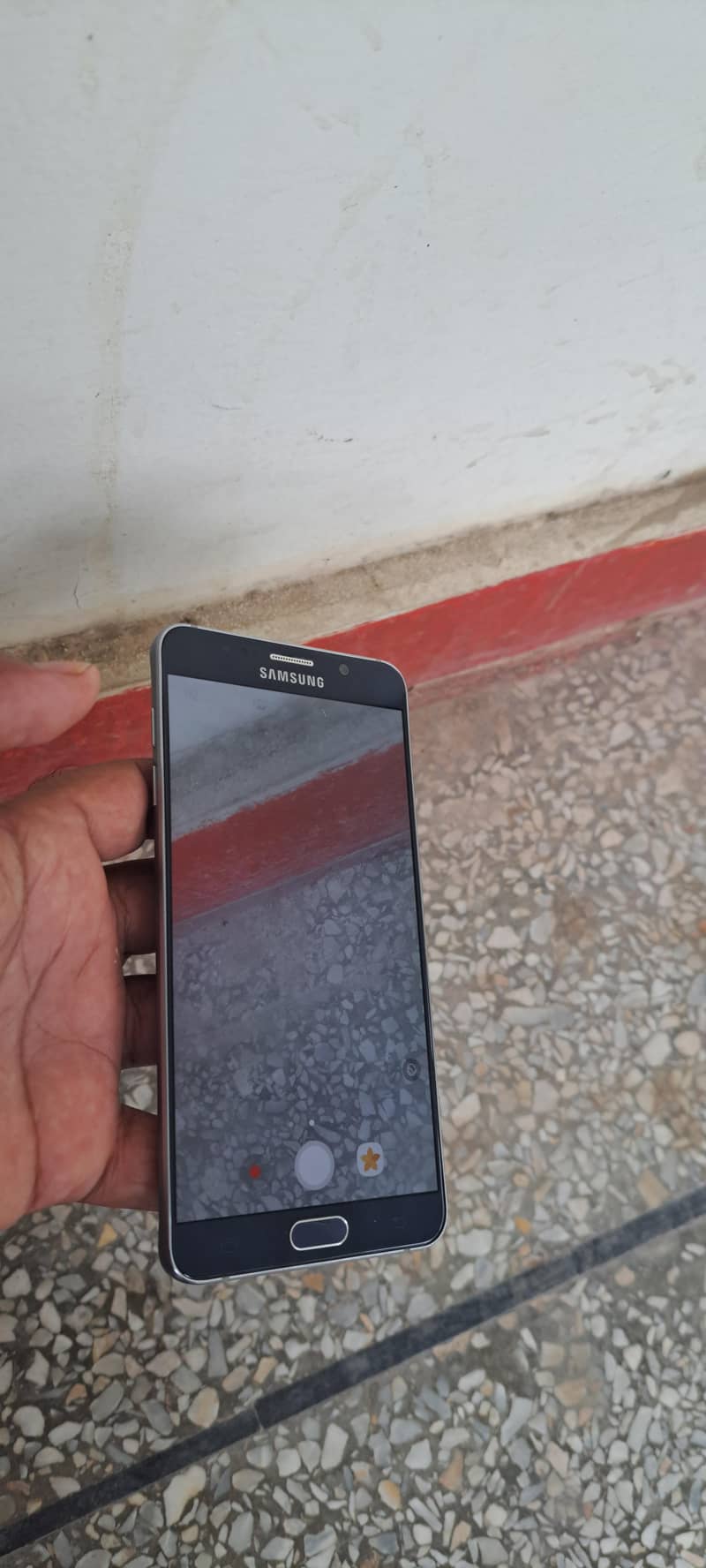 Samsung Mobile Note5 9
