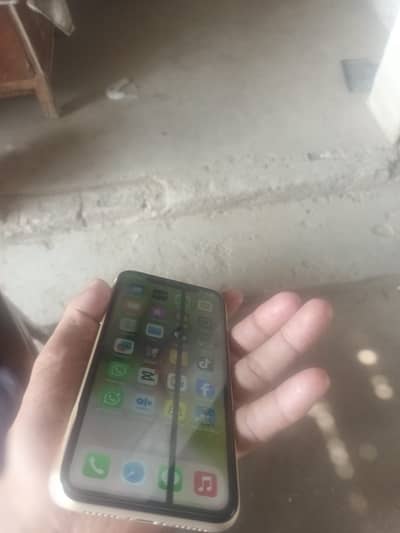 Apple iPhone XR