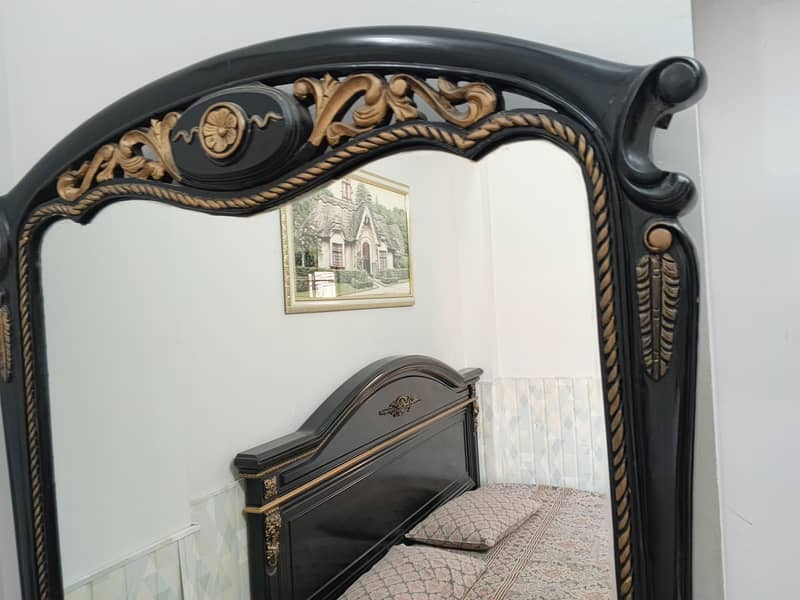 King size bed with dressing table 3