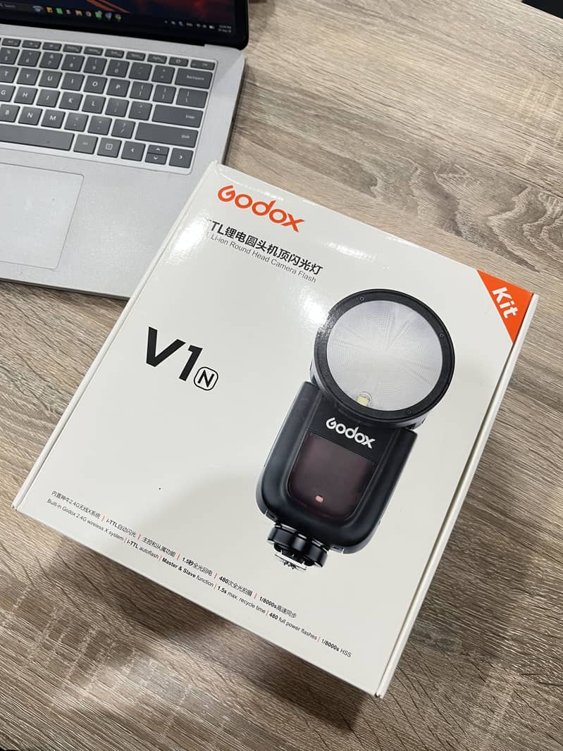Godox - V1 Camera Flash Light 4