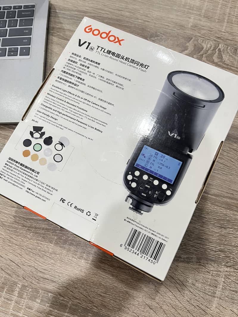 Godox - V1 Camera Flash Light 5