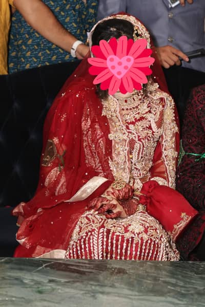 Beautiful Bridal Mehroon Lehenga – Heavy Antique & Pearl Work