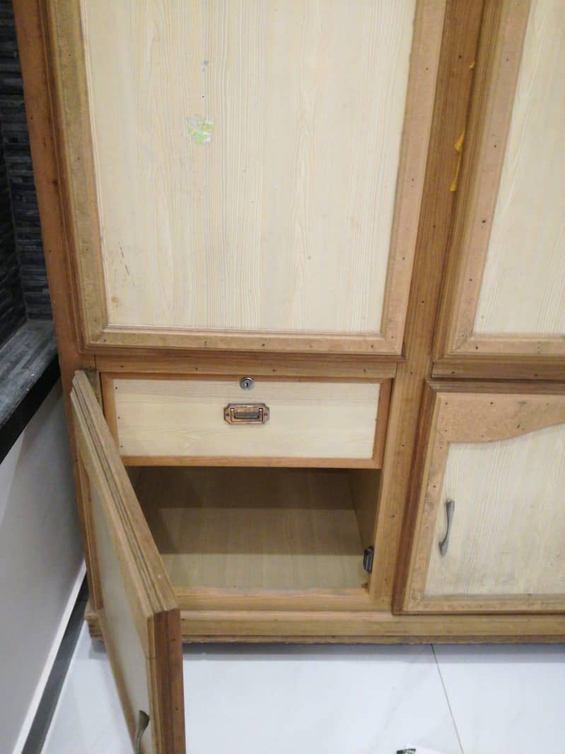 4 door Solid wood wardrobe 4