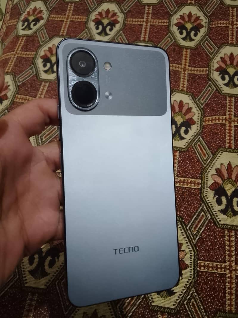 Tecno Spark Go 2