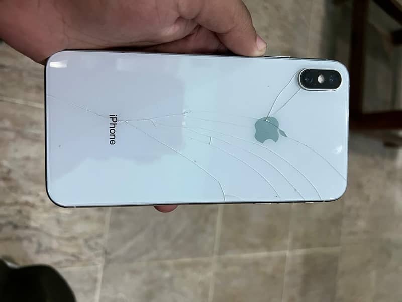 Apple iPhone XS Max 2
