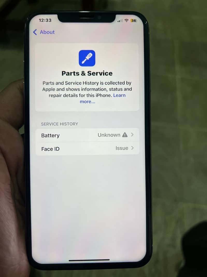 Apple iPhone XS Max 4