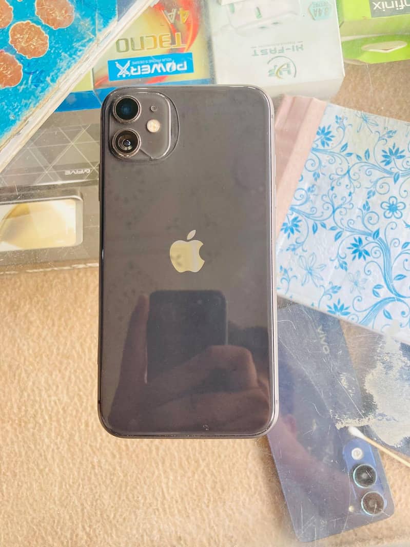 Apple iPhone 11 7