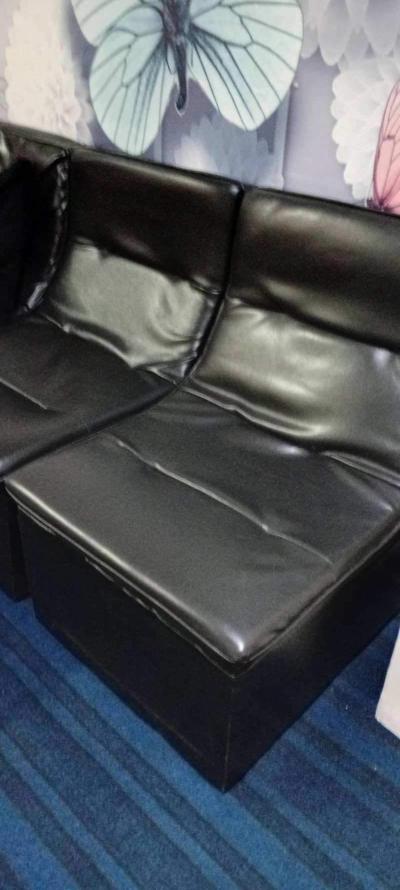 single sofa 1