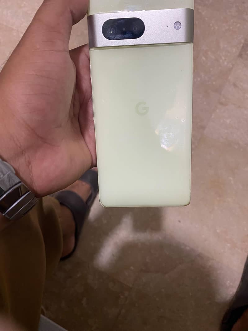 Google Pixel 7 2