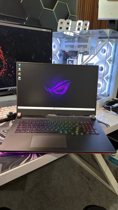 ASUS ROG Strix G17 | NVIDIA RTX 3070 8GB | Ryzen 7 5800H | 16GB Ram