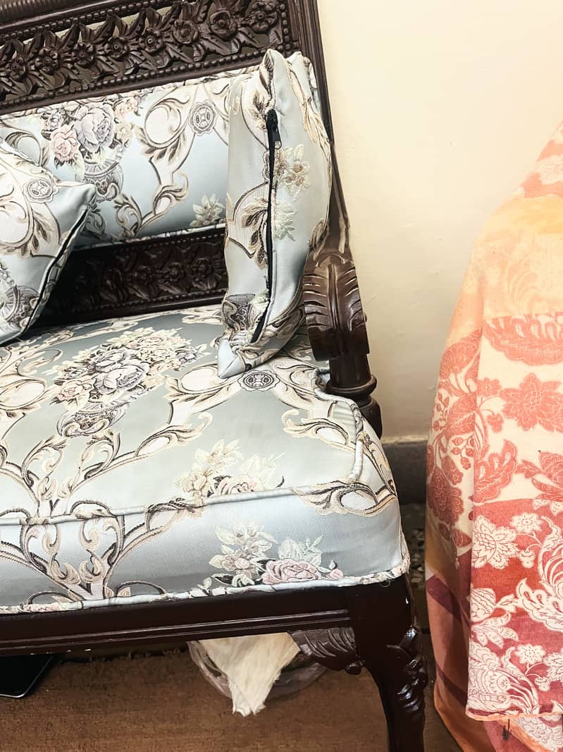 Sofa 4 seater 4