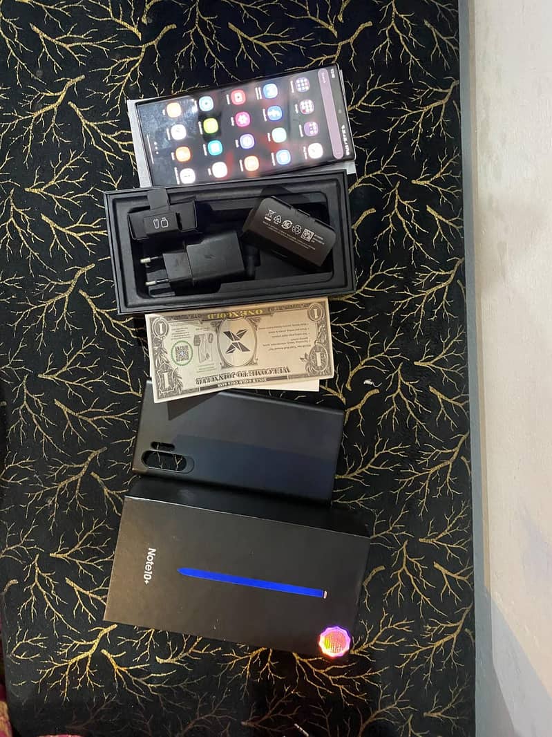 Samsung Mobile Note 10 Plus 7