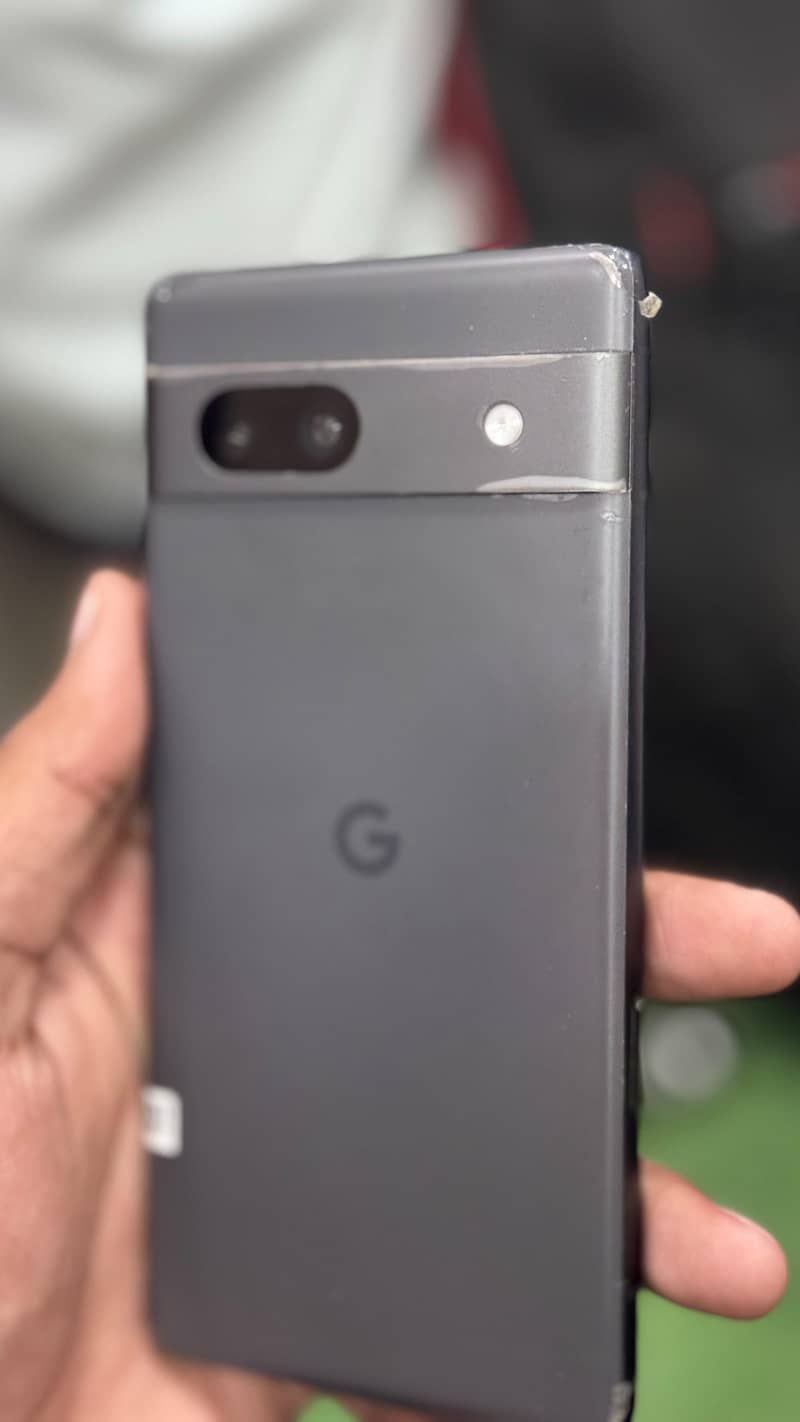 Google Pixel 7a 2