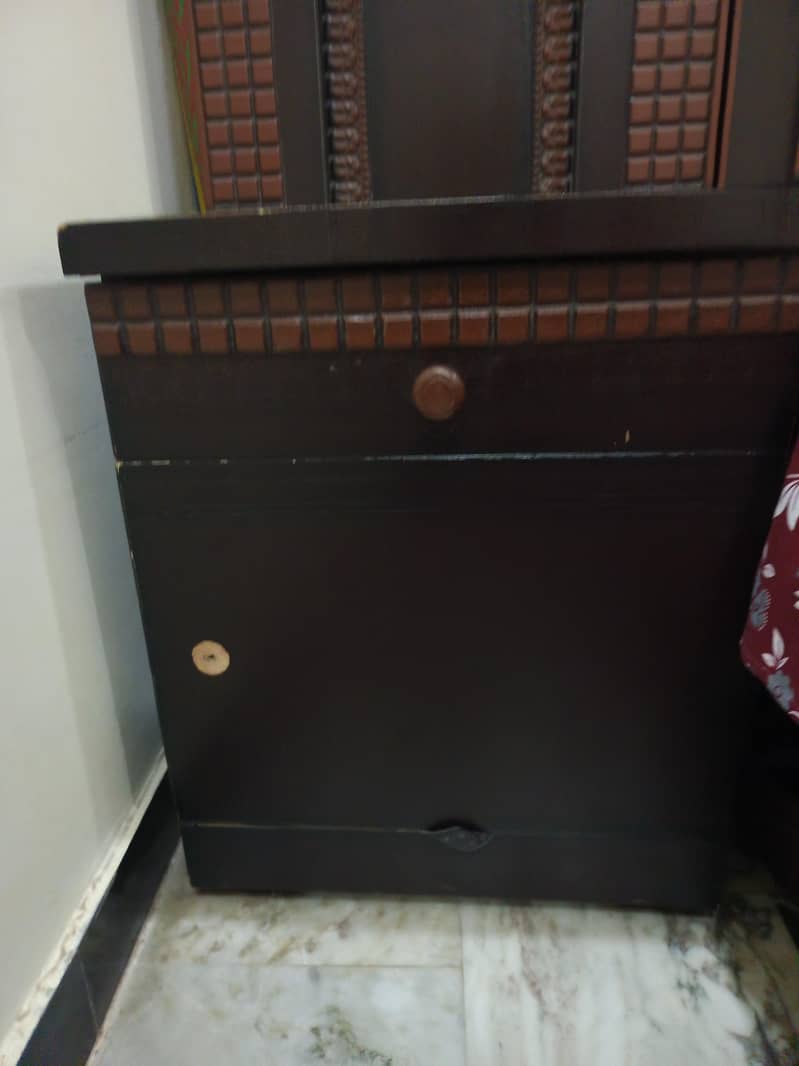 KING SIZE BED 5