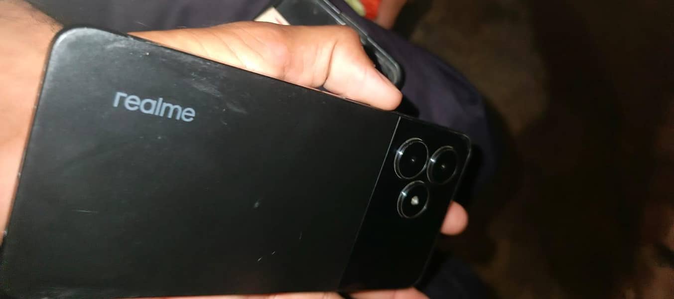 Realme C51 4