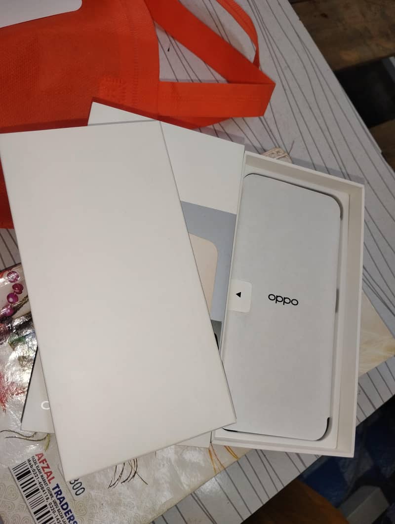 OPPO A6 1