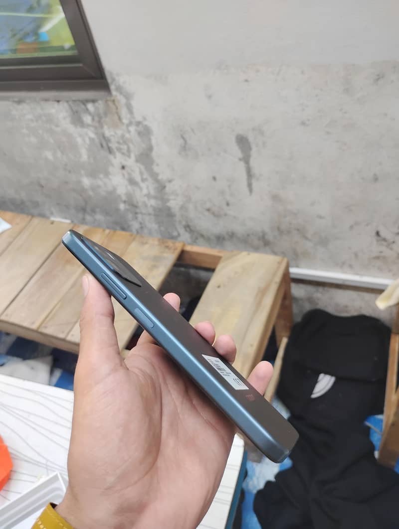 OPPO A6 4