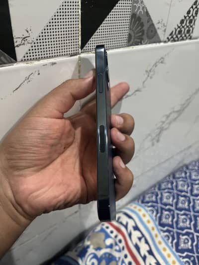 Apple iPhone 12 Pro