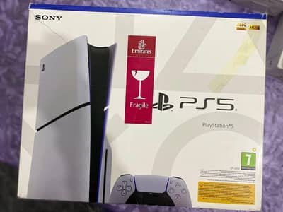PS5 Slim Game Disk Edition  2 Controlar Complete Box
