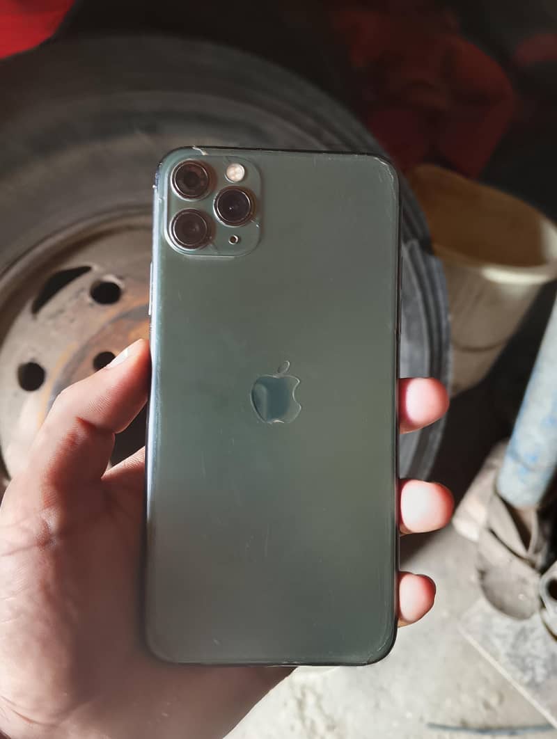 Apple iPhone 11 Pro Max 0