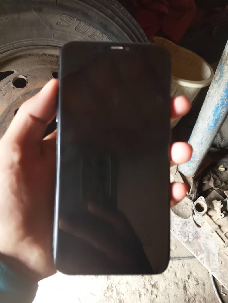 Apple iPhone 11 Pro Max 1