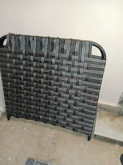 charpae folding