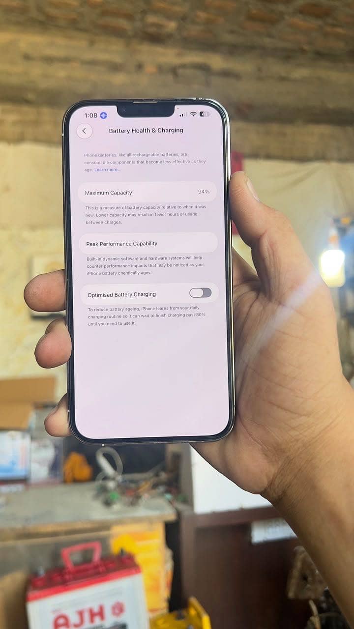 Apple iPhone 13 Pro Max 2