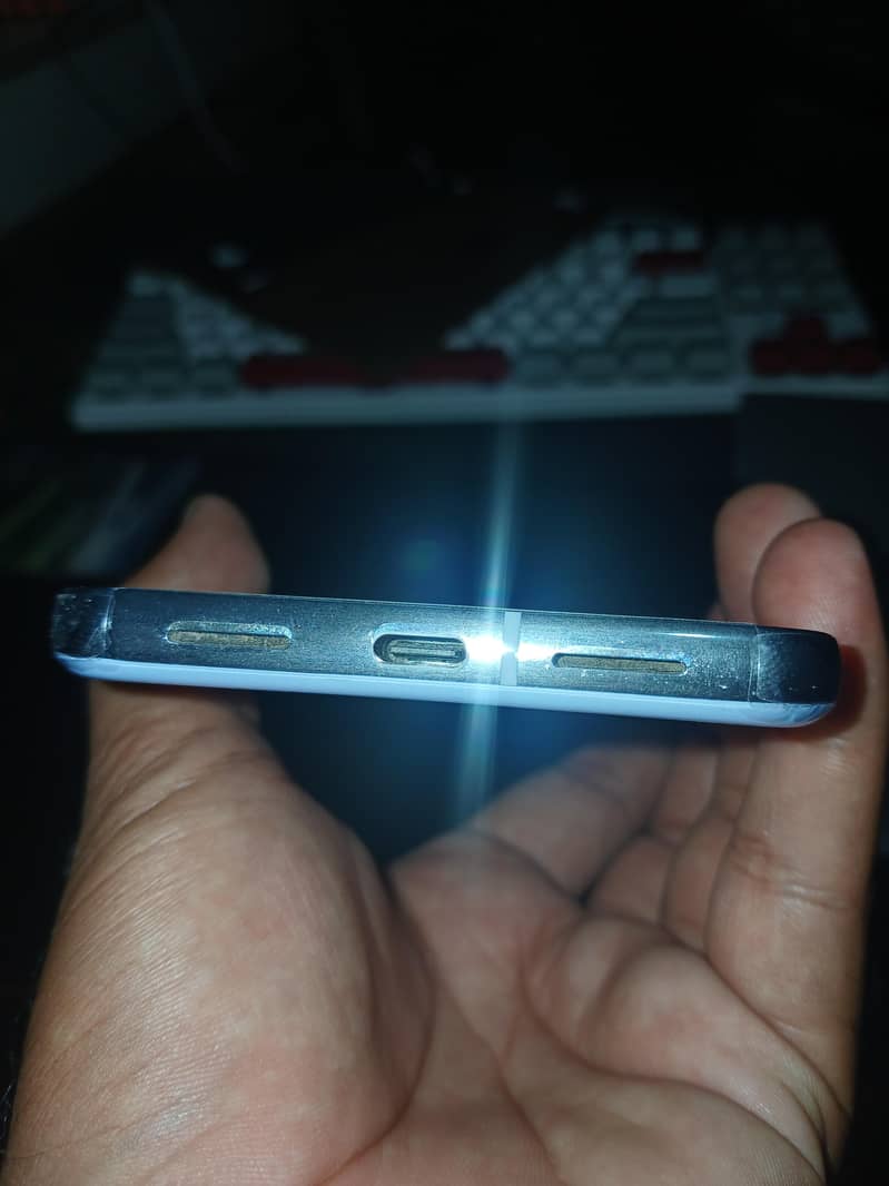 Google Pixel 8 Pro 3