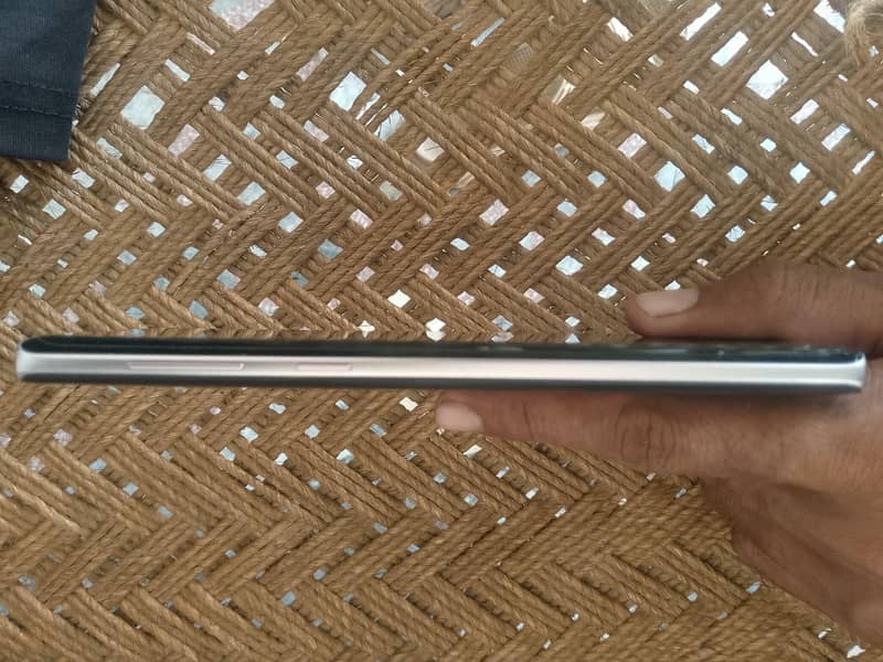 Samsung Mobile Note 9 3
