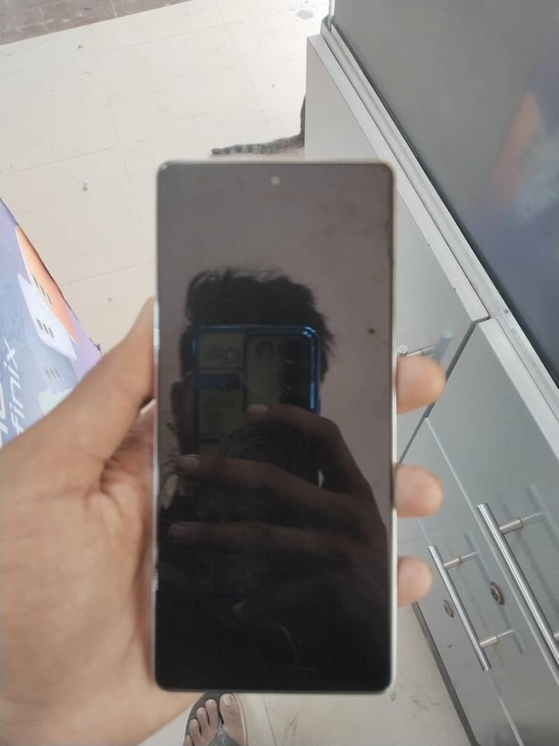 Infinix Note 40 1