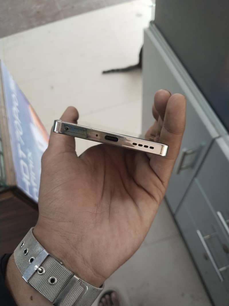 Infinix Note 40 3