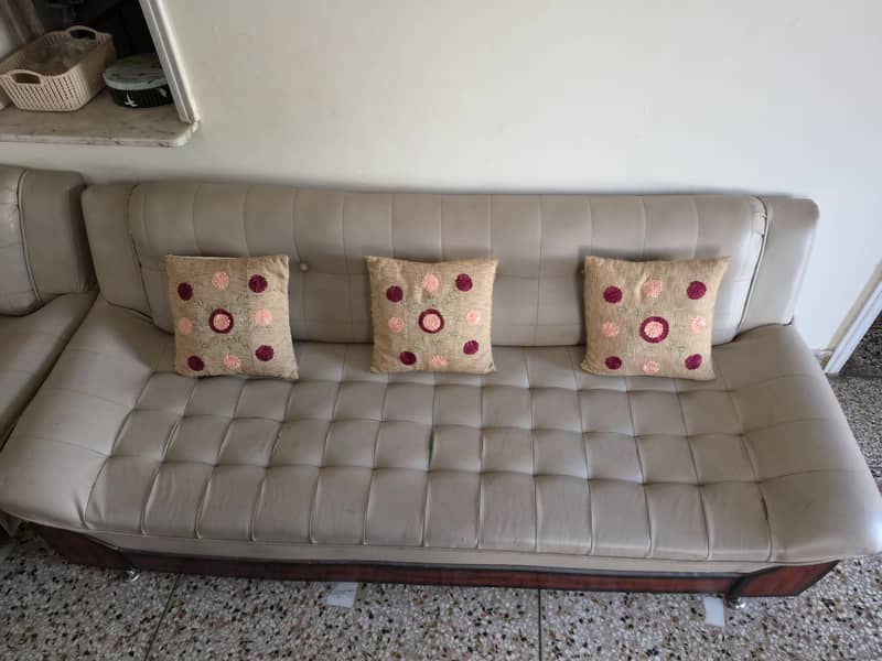 5 Seater Sofa Set 0