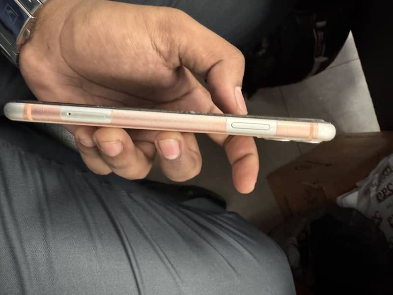 Apple iPhone 11 2