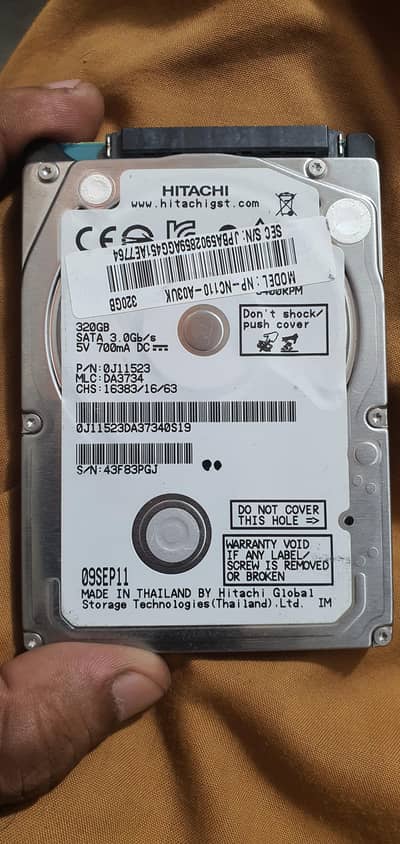 320 GB HITACHI SLIM HRAD DRIVE