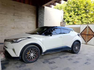 Toyota C-HR 2017