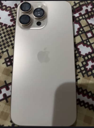 Apple iPhone 16 Pro Max