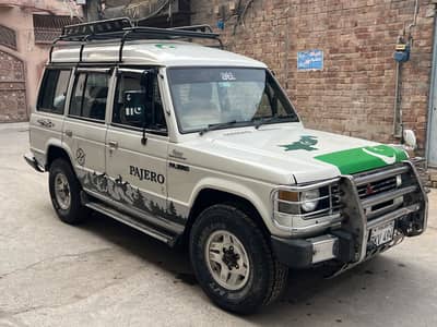 Mitsubishi Pajero 1990 2.5 diesel engine original