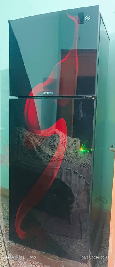 PEL Refrigerator GlassDoor inverterOn for Sale - Great condition
