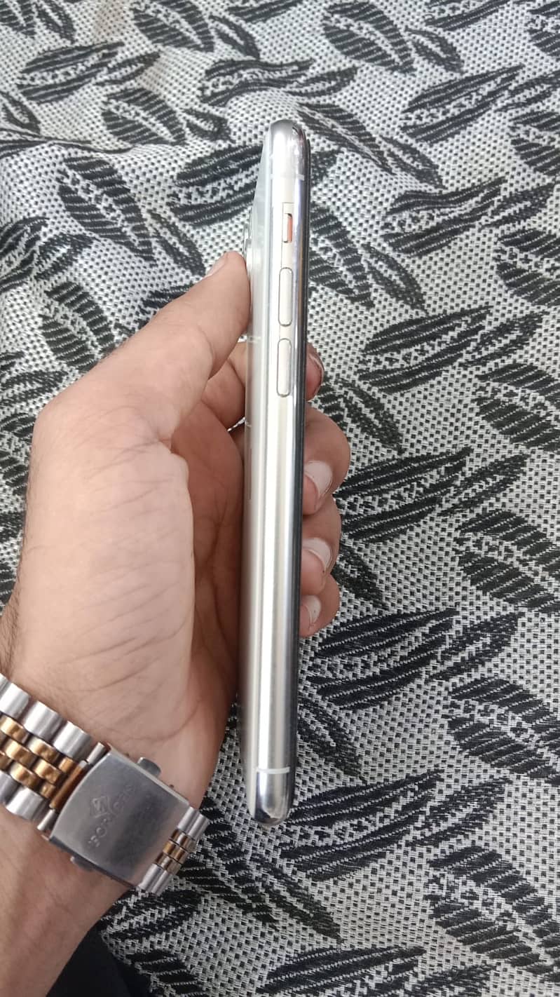ipjone 11 pro pta 2