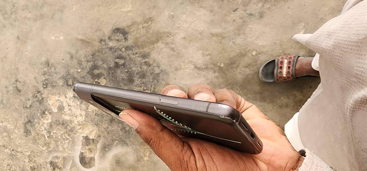 Google Pixel 8 2