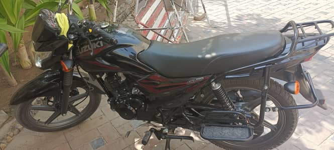 Suzuki GR150 Brand new just 3000 km driven