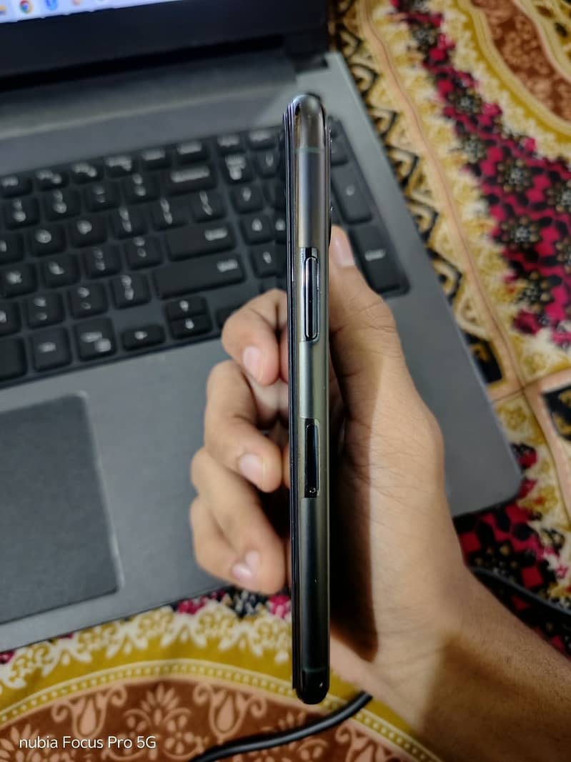 Apple iPhone 11 Pro 5