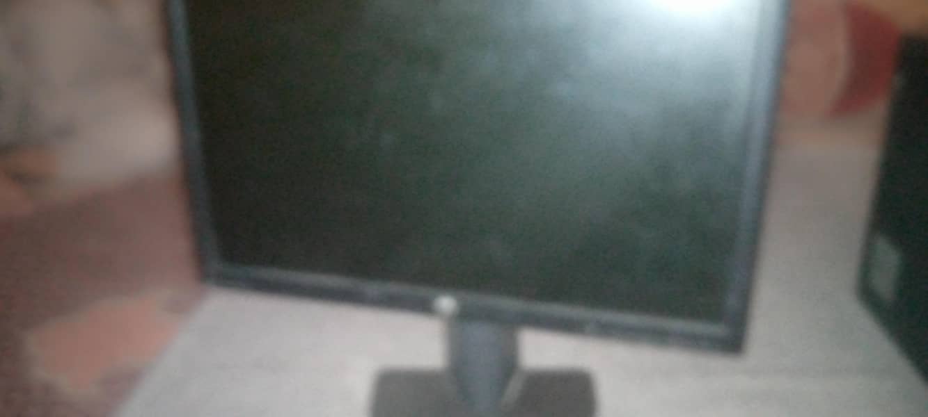 LCD  he 0