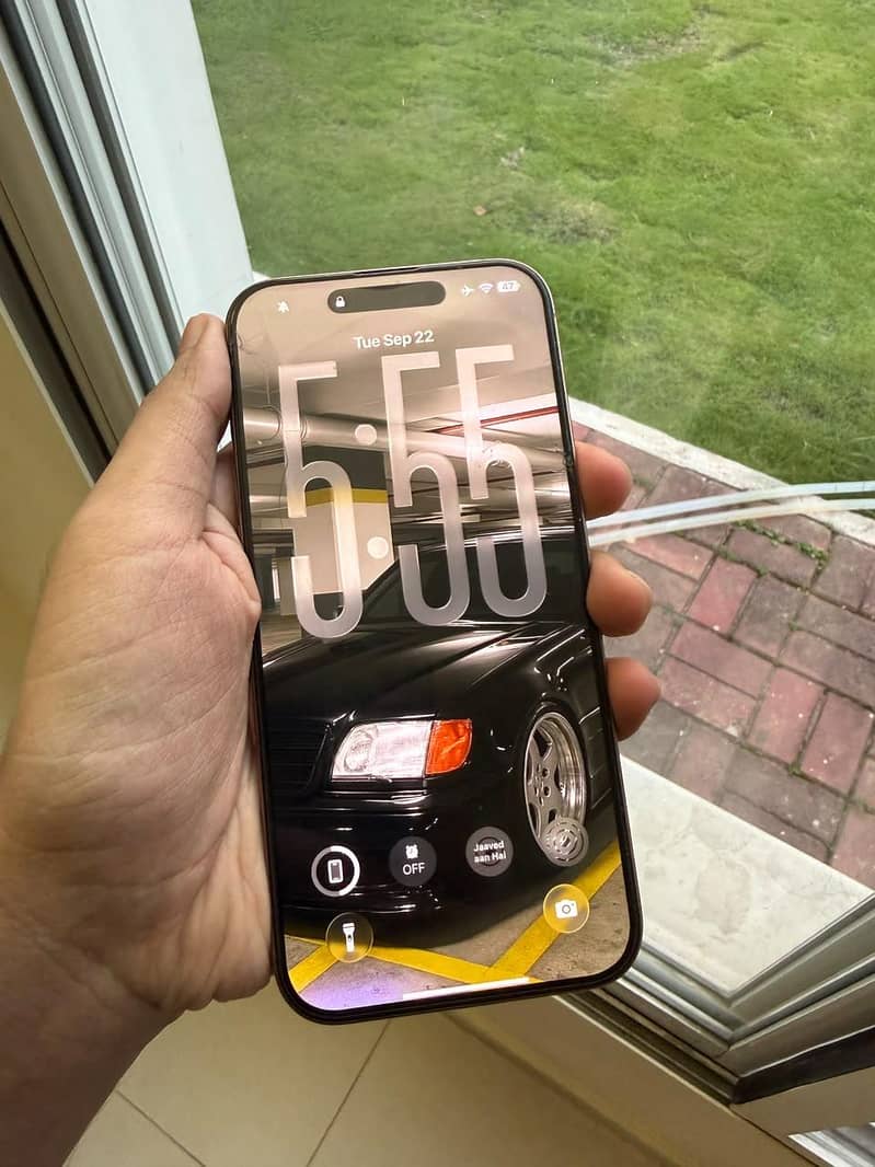 Apple iPhone 16 Pro Max 5
